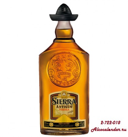 SIERRA Antiguo - 100% агава, выдержка 1 год. эксперты рекомендуют употреблять данную текилу из коньячных бокалов, неспешно потягивая напиток маленькими глотками. Логичным дополнением к Sierra Antiguo может стать хорошая сигара. 0,7 - 1400р.